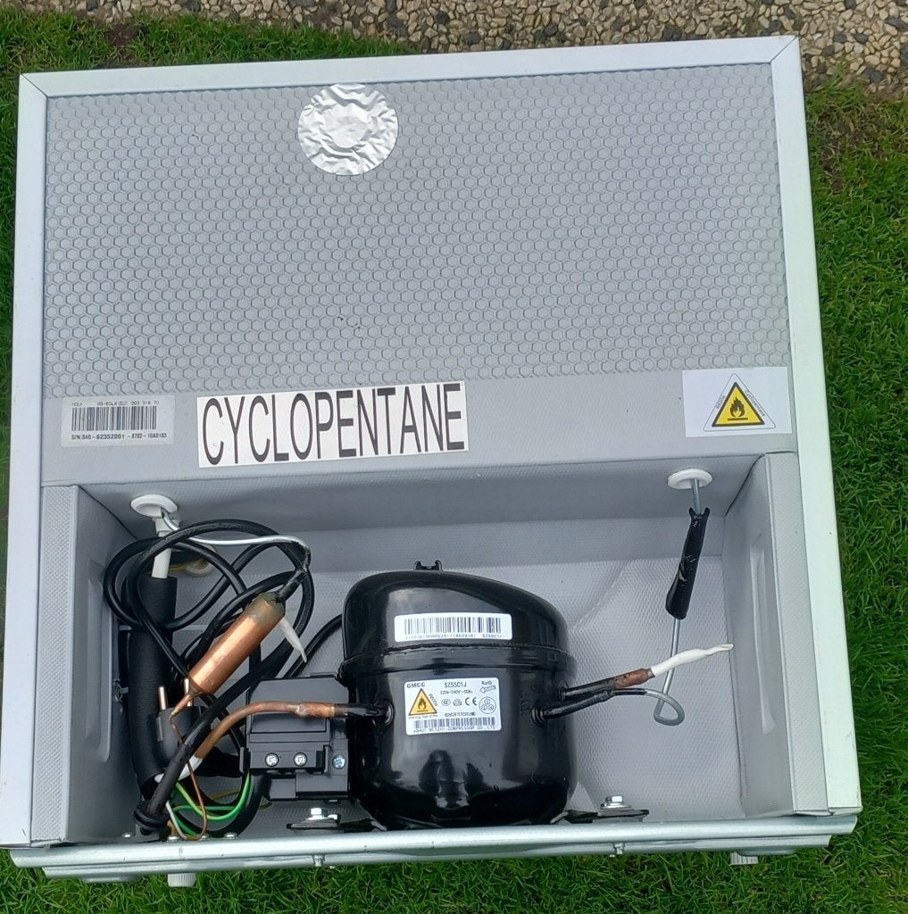 Mini koelkast camping koelkast, Ophalen, Met vriesvak, Minder dan 45 cm, Minder dan 85 cm
