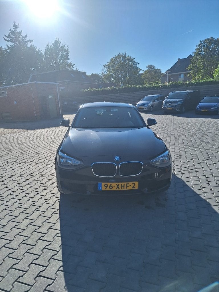 BMW 1-Serie 116I 100KW 5DR 2011 Zwart !!Nwe APK!!, Auto's, 1-Serie, Zwart, 4 cilinders, Zwart
