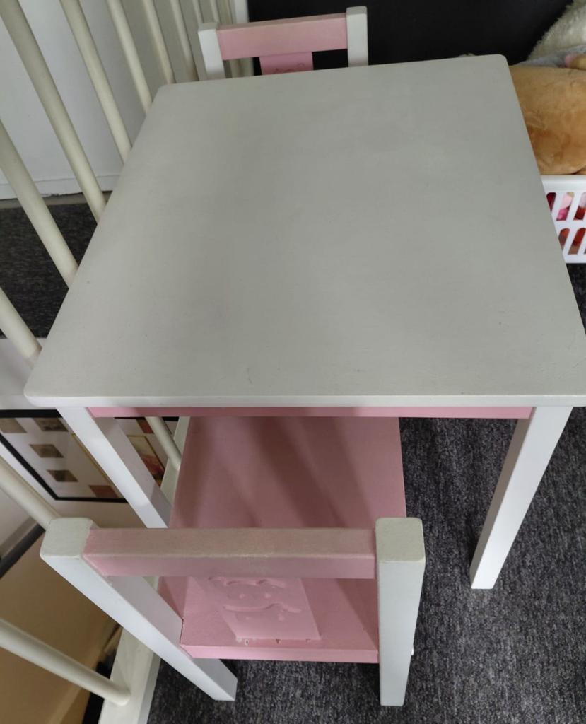 Complete Roze/Wit Kinderzitje met Opbergbankje, Ophalen, Gebruikt, Tafel(s) en Stoel(en)