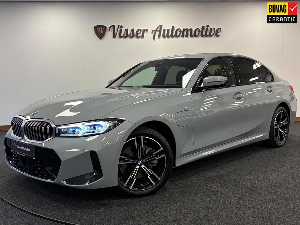BMW 3-serie 330e*Plug-in Hybride*Automaat*M-Pakket*Stoelverw, Auto's, Automaat, 1998 cc, Achterwielaandrijving, Euro 6