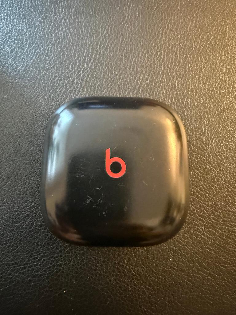 Beats by Dr. Dre Fit Pro A2578 Black Charging Case, Gebruikt, Zwart, Ophalen of Verzenden, In oorschelp (earbud)