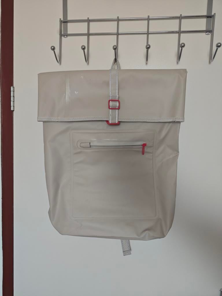 Hema Regen Rugzak 20L Beige, Ophalen of Verzenden, Overige merken