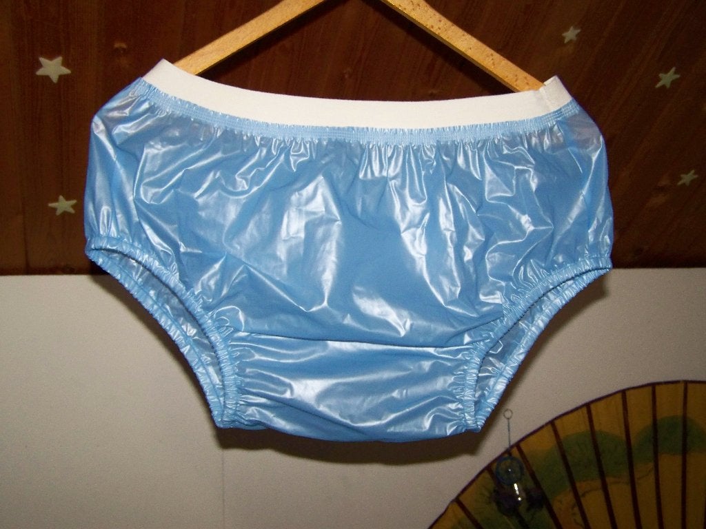 plastic broek lichtblauw maat 44., Verzenden, Zo goed als nieuw