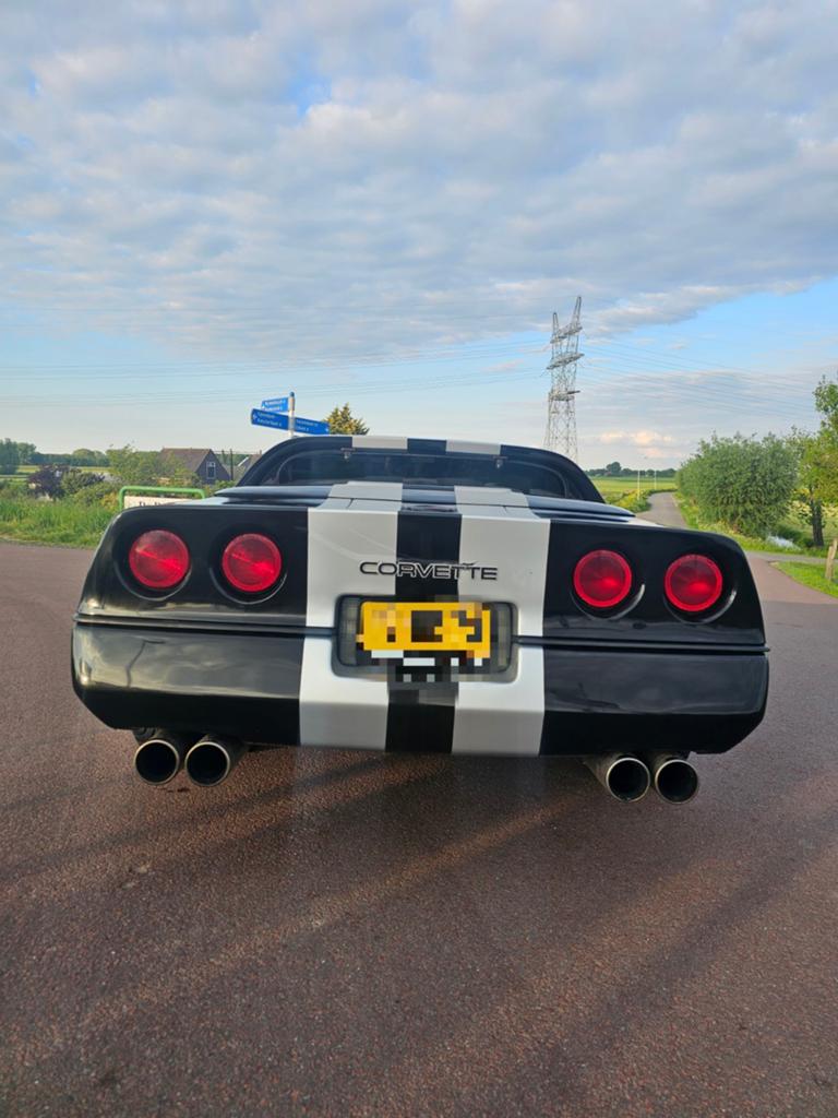 Chevrolet Corvette C4 Convertible 75500 km Uniek 1985 Zwart, Auto's, Automaat, Beige, Cabriolet, Leder en Stof