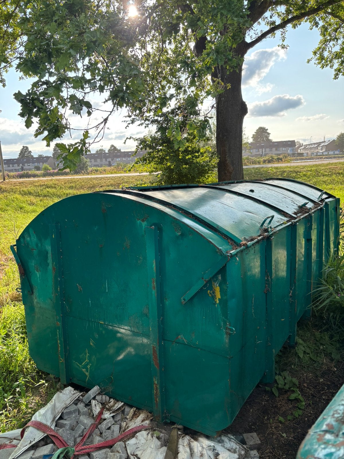 Dichte containerbak, Ophalen, Gebruikt