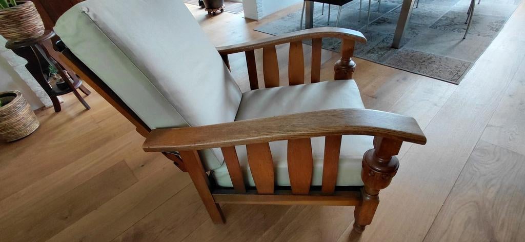 Te koop:  rookstoel met nieuwe bekleding, Ophalen