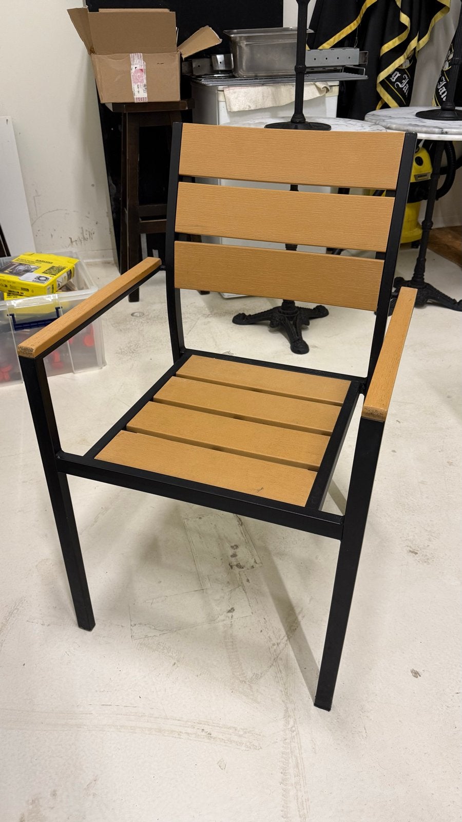 5 Houten stoelen met metalen frame, Huis en Inrichting, Ophalen, Gebruikt, Bruin, Vijf, Zes of meer stoelen