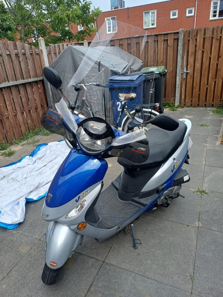 peugeot v clic blauw kenteken, Ophalen, Gebruikt, Benzine, Peugeot