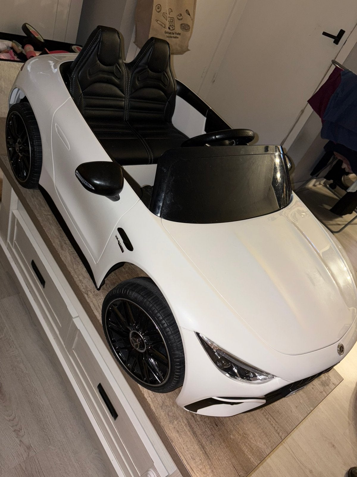 Mercedes accu auto, Ophalen, Zo goed als nieuw