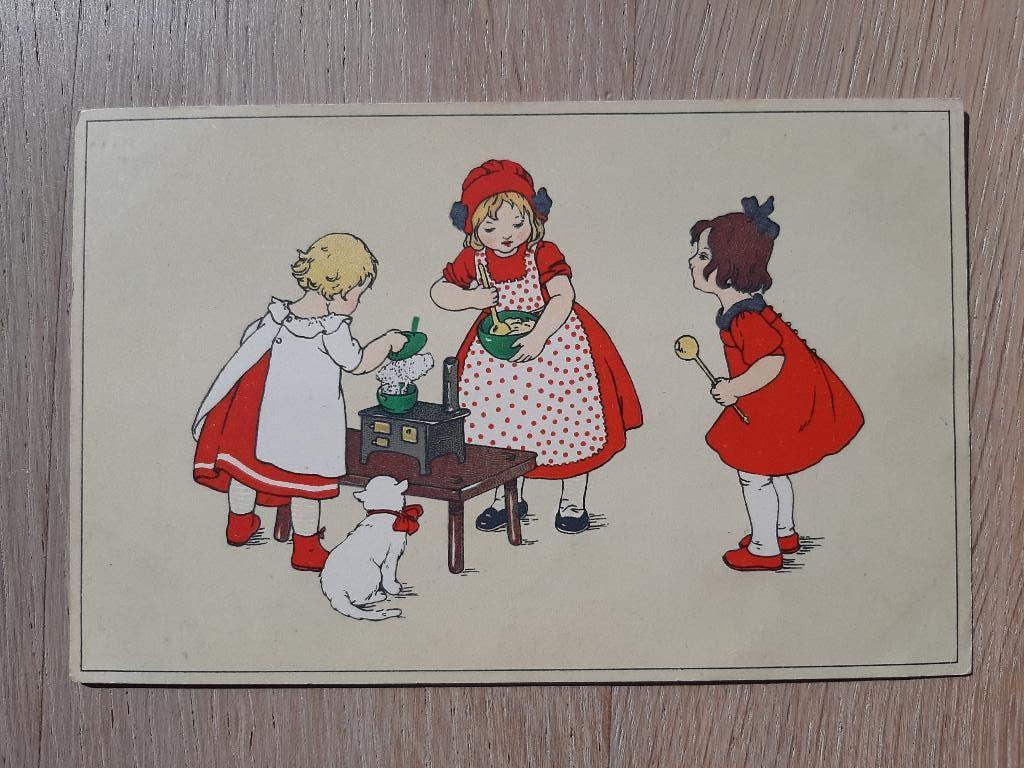 getekende kaart meisjes aan het koken en poesje erbij, 1917, Ophalen of Verzenden, Voor 1920, Gelopen, Kinderen