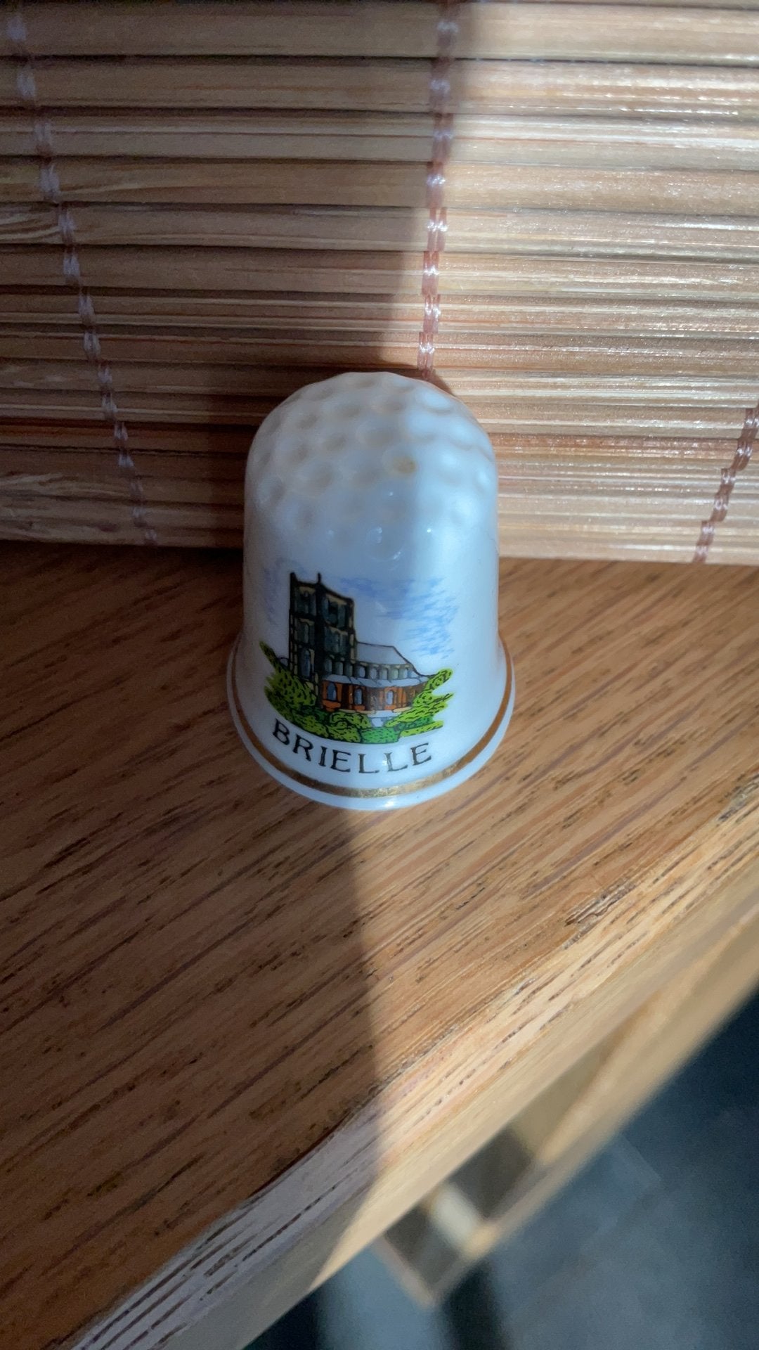 Brielle vingerhoed vingerhoedje vingerhoedjes vingerhoeden, Verzenden, Nieuw, Porselein, Nederland