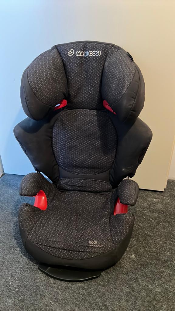 Maxi Cosi Rodi autostoel/ stoelverhoger 15-36kg, Ophalen, Verstelbare rugleuning, 15 t/m 36 kg, Maxi-Cosi