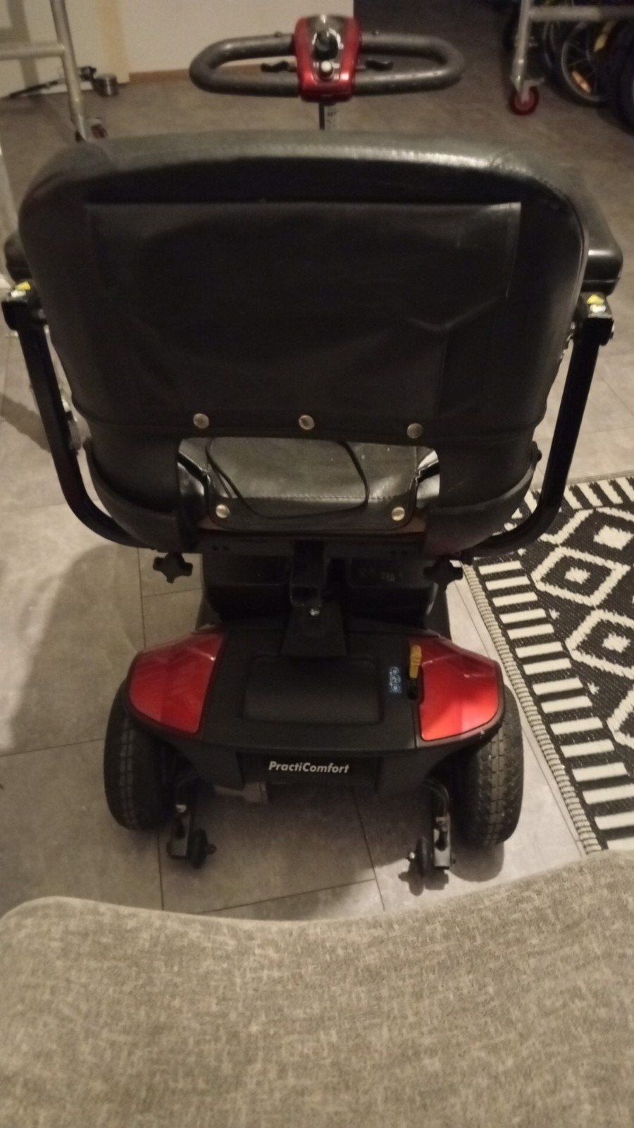 scootmobiel, Diversen, Rolstoelen, Ophalen of Verzenden, Elektrische rolstoel