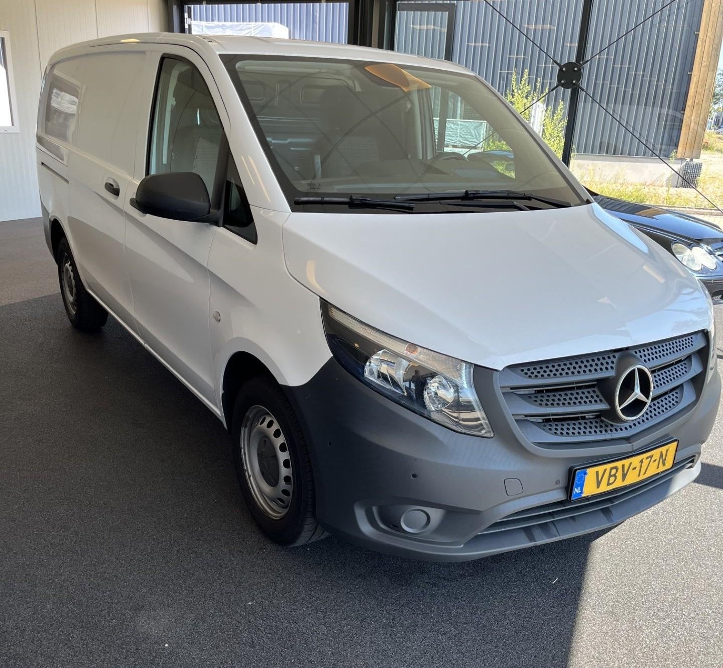 Mercedes-Benz Vito 114 CDI Lang, Gebruikt, Euro 6, Bedrijf, 2143 cc