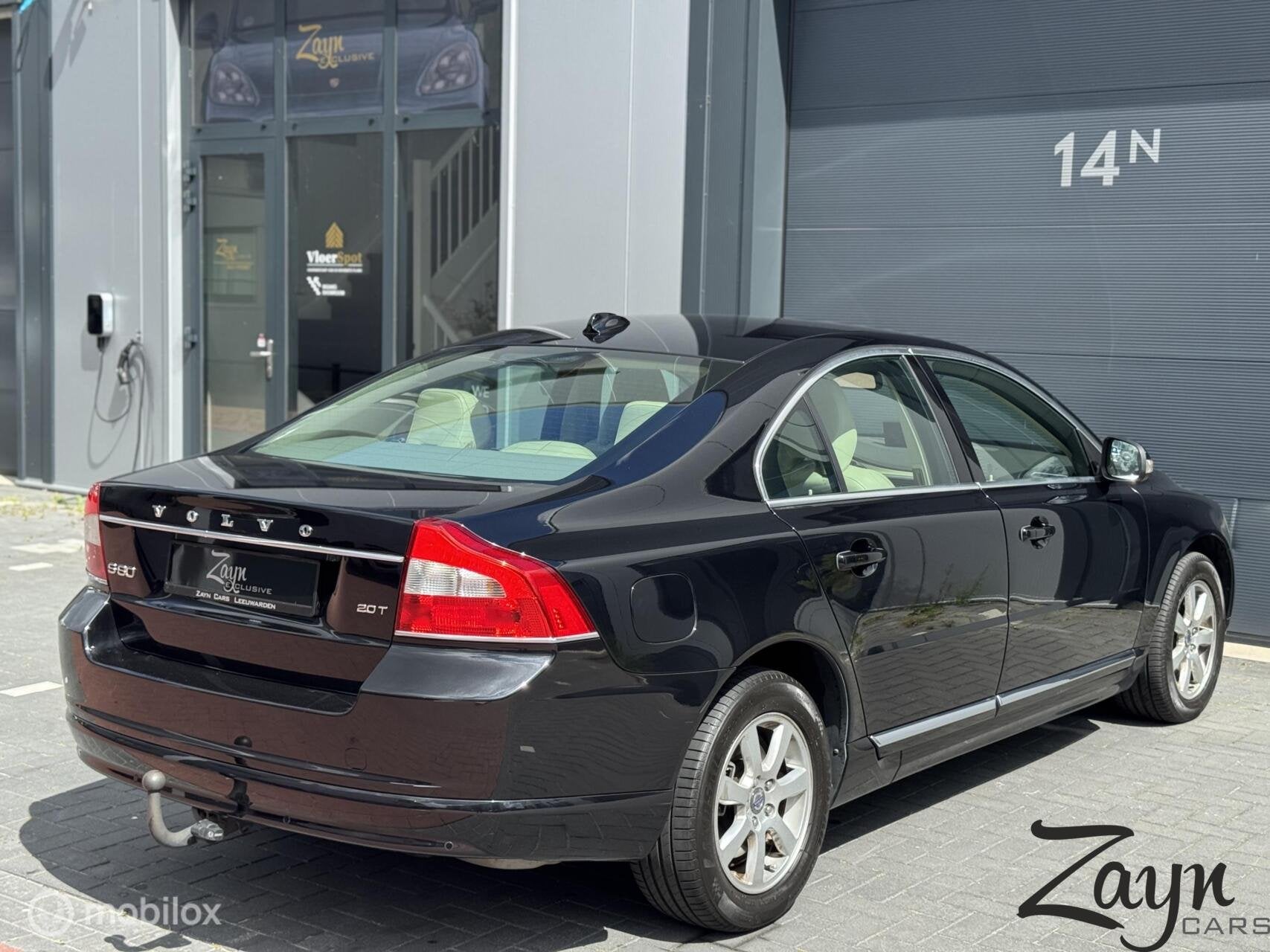 Volvo S80 2.0 T Limited Edition | Leder | Navi | NAP |, Euro 5, 4 cilinders, Zwart, Bedrijf