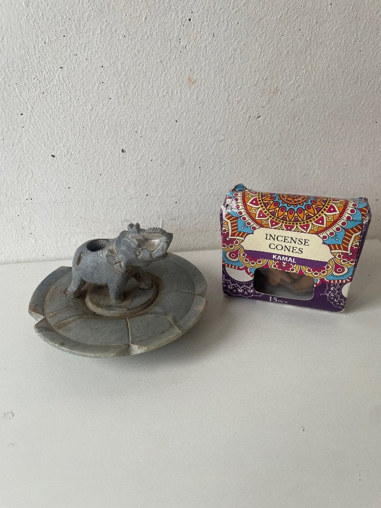 Wierrookhouder - speksteen olifant, Ophalen of Verzenden, Nieuw, Dier