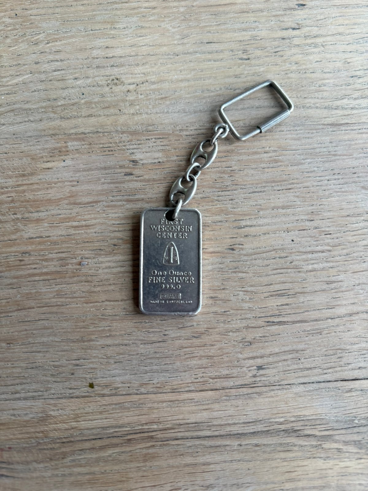 999 zilver 1oz wisconsin center hanger, Ophalen of Verzenden, Zilver