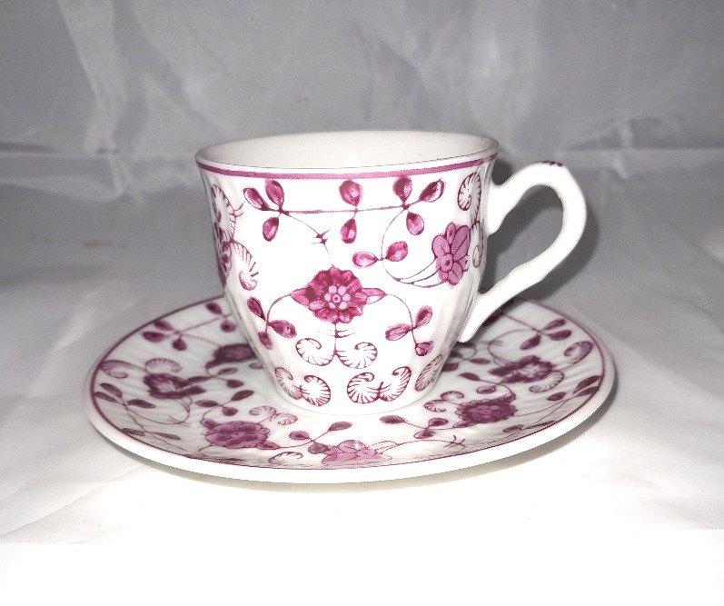 August Warnecke China Purpur espresso kop en schotels, Ophalen of Verzenden, Zo goed als nieuw, Overige stijlen, Kop(pen) en/of Schotel(s)