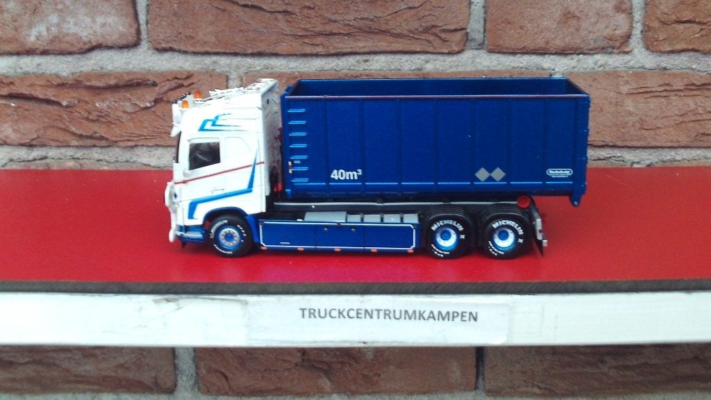 WSI  Volvo  FH4  Globetrotter  Loods  Akeri  AB., Ophalen of Verzenden, Nieuw, Bus of Vrachtwagen, Wsi