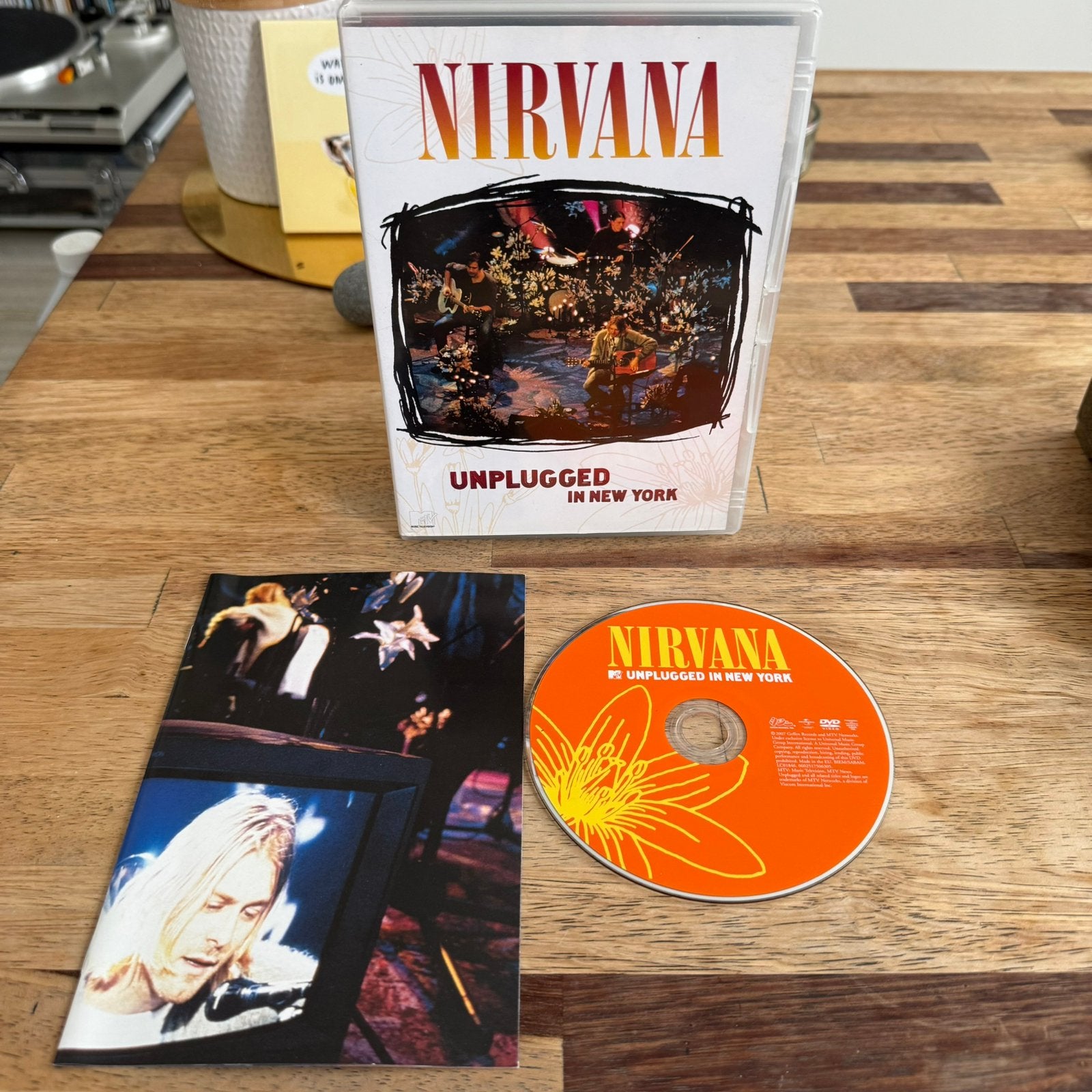 Nirvana MTV Unplugged in New York DVD met boekje, Inclusief doosje, Alle leeftijden, Portugees, Ophalen of Verzenden