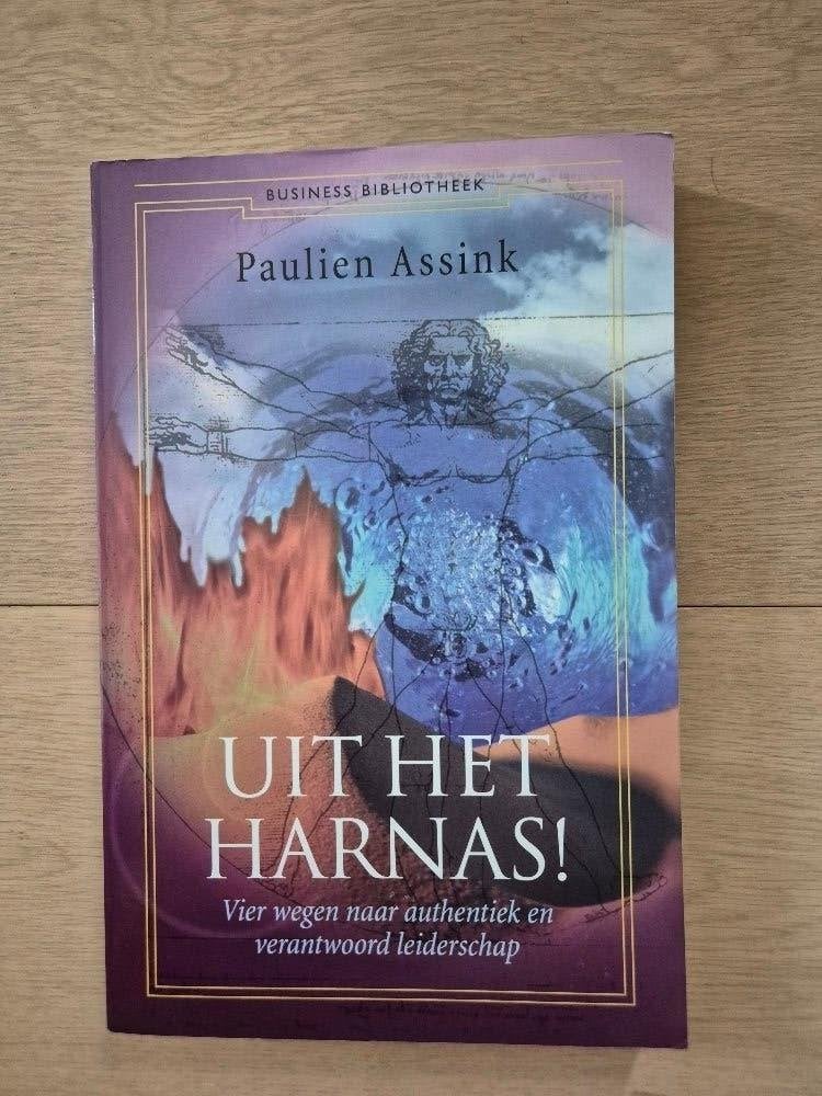 Uit het harnas, Ophalen of Verzenden, Gelezen