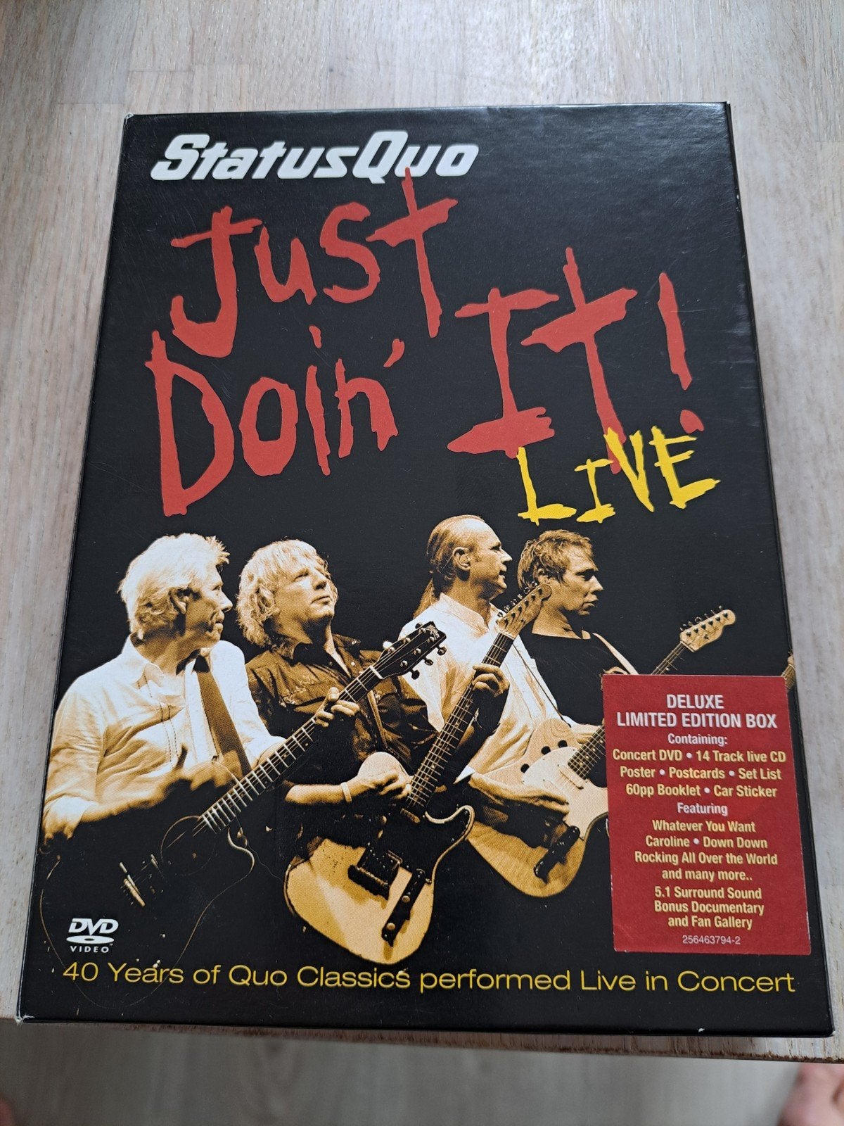 Status Quo -Just Doin' It! Live (Deluxe Limited Edition Box), Engels, Alle leeftijden, Speciale editie, Engels