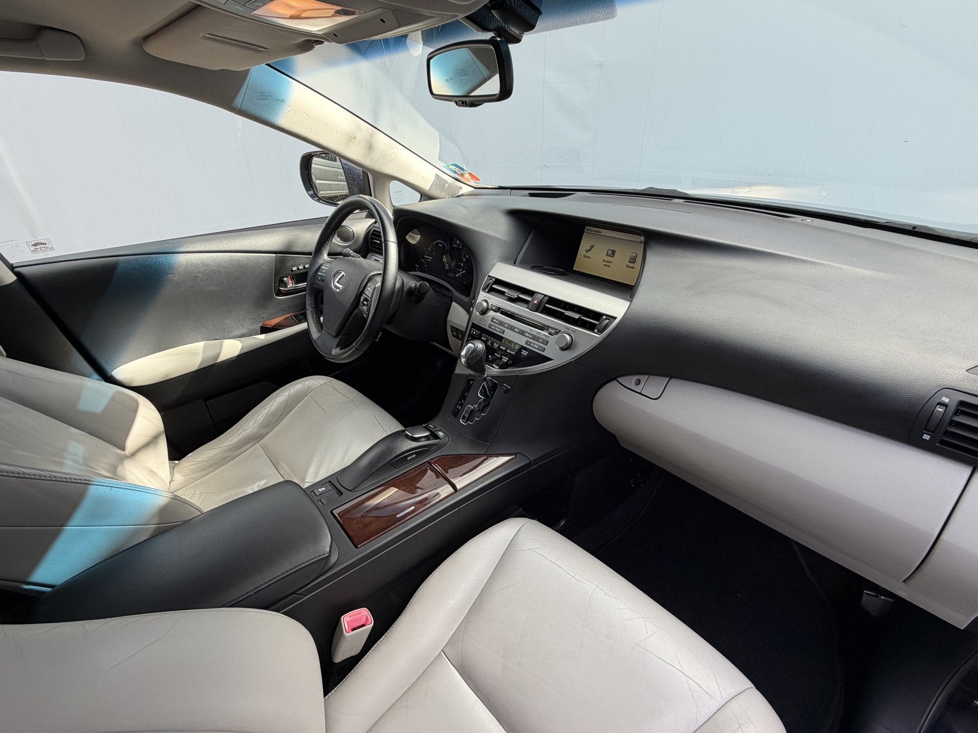Lexus RX 450h 4WD Executive Head-up Memory Leer Trekhaak teg, Auto's, Automaat, Gebruikt, 2000 kg, Zwart