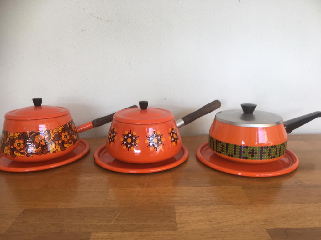 Vintage enaille fondue pannen. Jaren 70, Antiek en Kunst, Ophalen of Verzenden