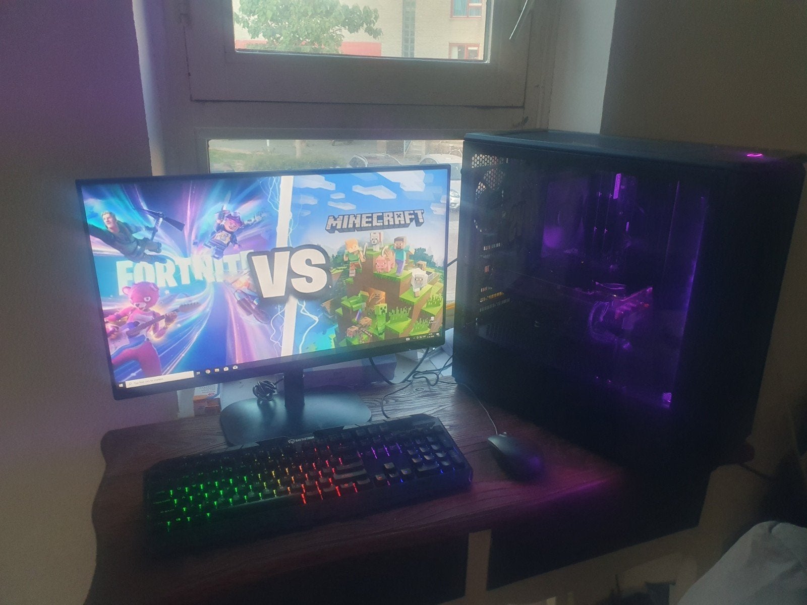 I7 8700 12Core/GTX 1070 TI 8Gb RGB/16Gbram/24 Inch/Fortnite, Virtual Reality, 1250Gb HDD/SSD M2, Zo goed als nieuw, HDD