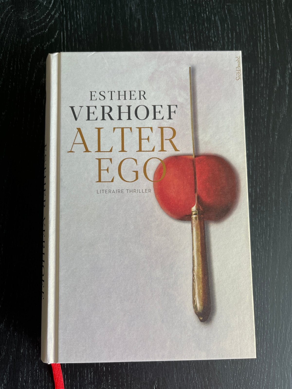 Esther Verhoef - Alter ego - Hardcover en gesigneerd!, Ophalen, Zo goed als nieuw