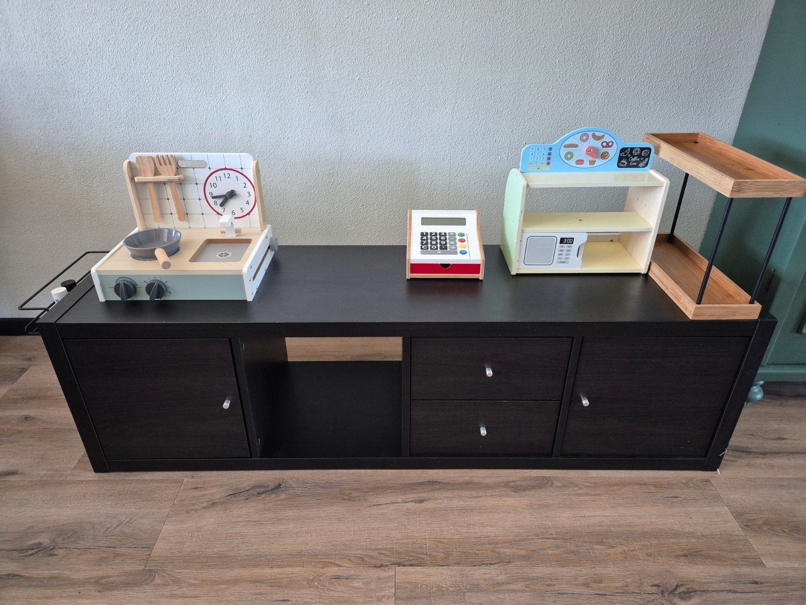 Houten speelkeuken/winkeltje  met accessoires, Ophalen, Gebruikt, Jongen of Meisje