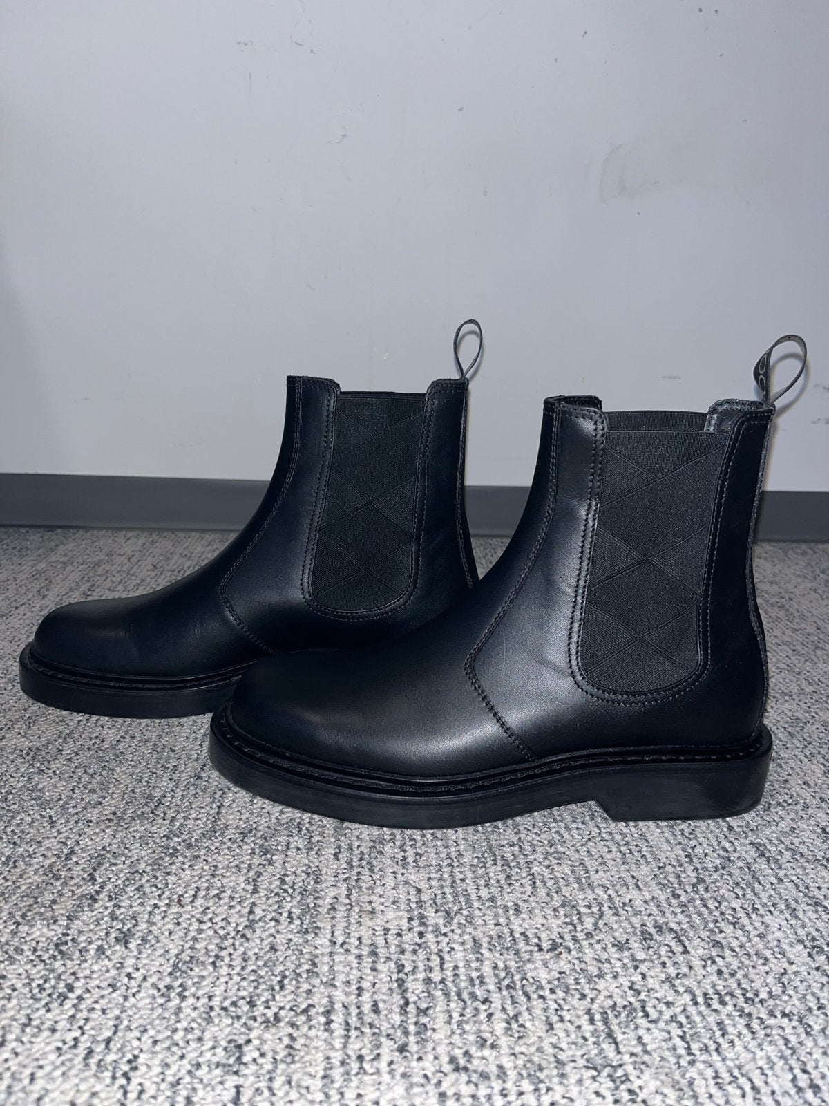 Jimmy Choo Reggie Chelsea Boots Maat 41, Zwart, Boots, Ophalen of Verzenden, Gedragen
