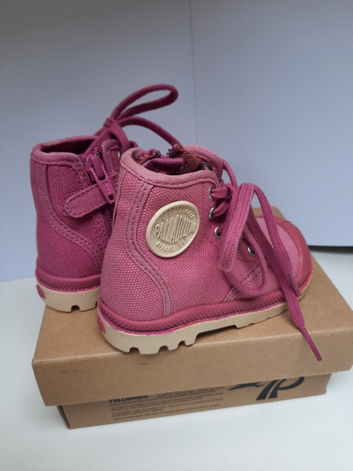 Palladium Pampa Hi Ibis Rose babyschoenen maat 19/ 19,5, Schoentjes, Meisje, Nieuw, Ophalen of Verzenden