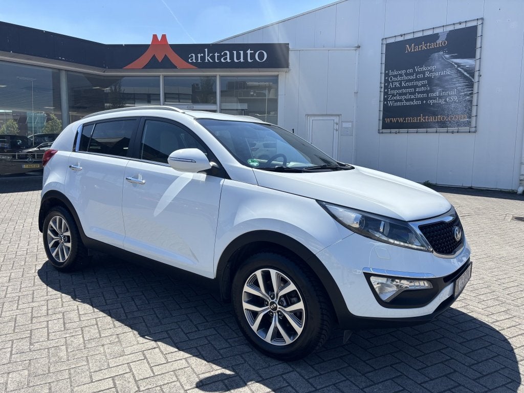 Kia Sportage 1.6 GDI Vision Navi Leder Camera Cuirse Stoelve, Auto's, Kia, 135 pk, Gebruikt, 4 cilinders, Wit