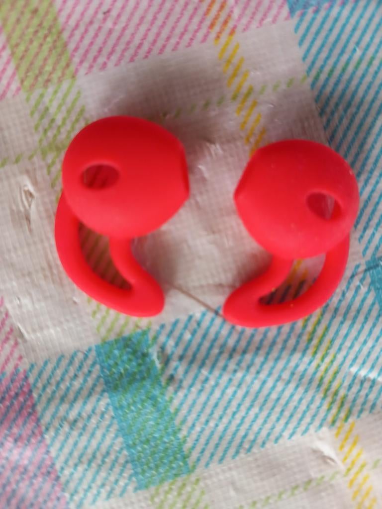 Rode Airpods Oordopjes met Oorhaak - Nieuw, Ophalen of Verzenden, Nieuw, Overige merken