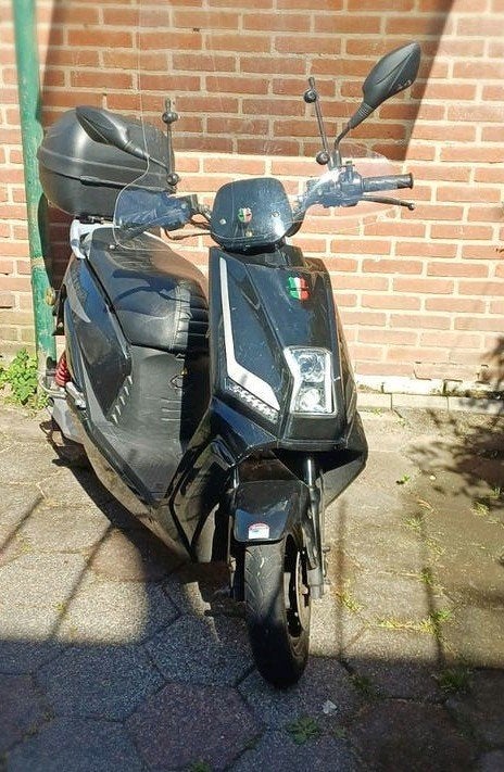 GTS E-NERGY EXCLUSIVE scooter {{Moet weg}}, Ophalen, Zo goed als nieuw, Elektrisch, Overige merken
