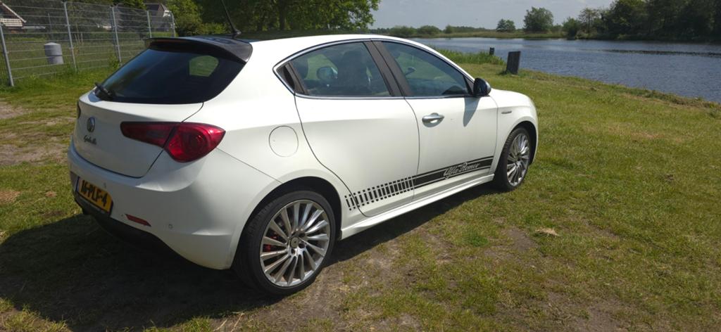 Alfa romeo 1.4 t apk februari, Auto's, Alfa Romeo, Bedrijf, Ophalen