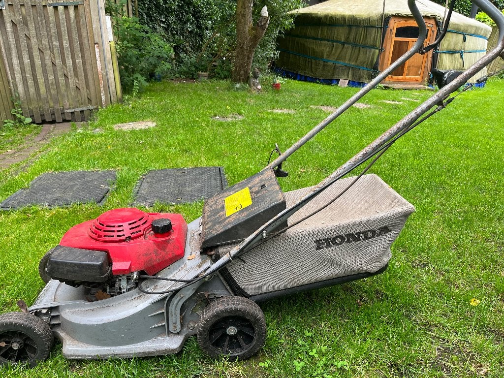 Motor grasmaaier Honda HRB 423, Tuin en Terras, Grasmaaiers, Ophalen, Cirkelmaaier, Honda, Gebruikt