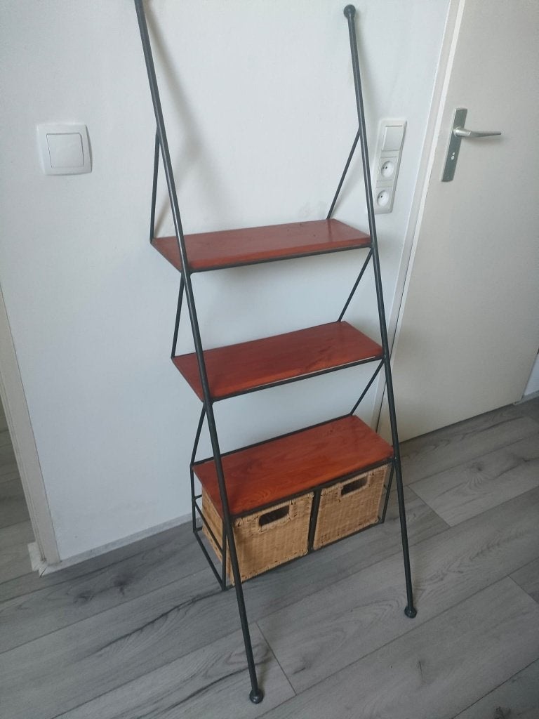 Industriële ladderkast / wandrek met 2 opbergmanden, Ophalen, Zo goed als nieuw