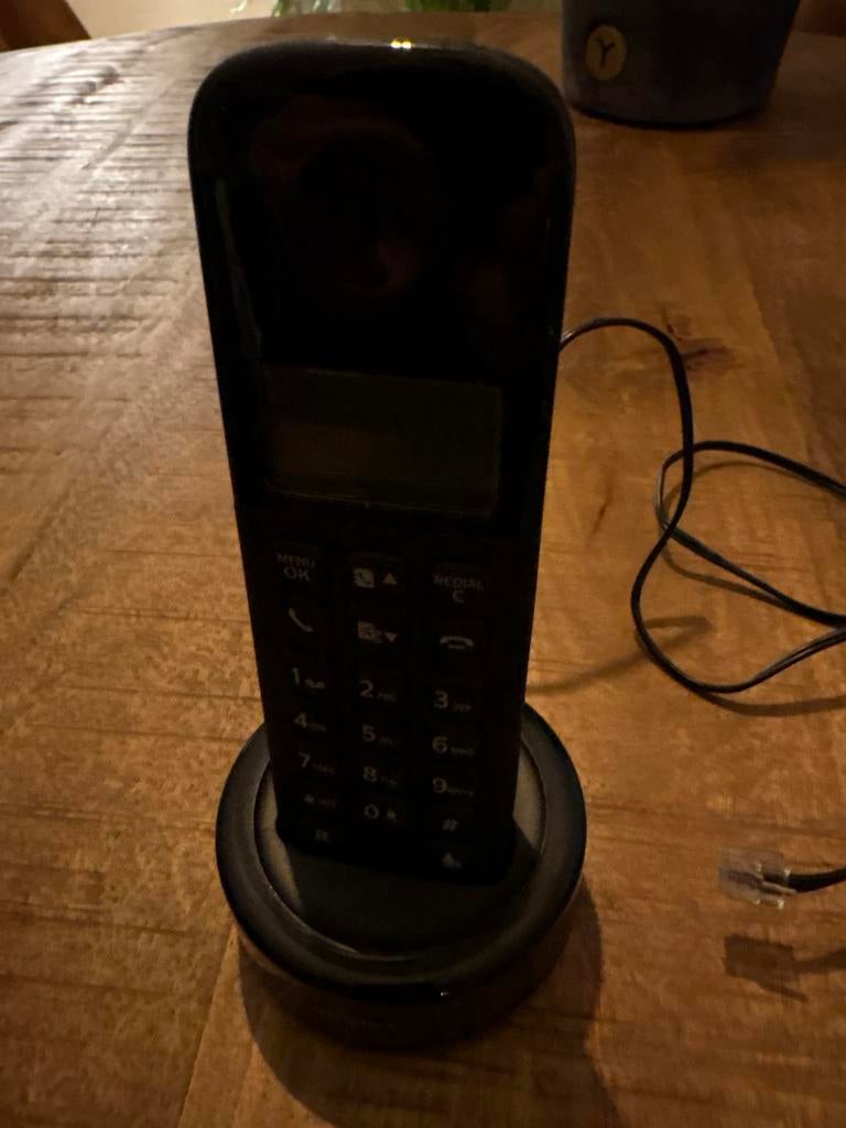 Philips D160 Draadloze Telefoon met Oplaadstation, Ophalen, Gebruikt, 2 handsets