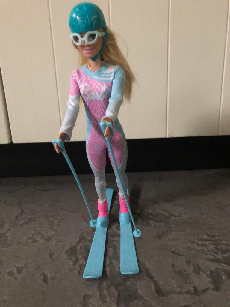 Barbie in ski outfit 1995  mattel, Ophalen, Zo goed als nieuw, Fashion Doll