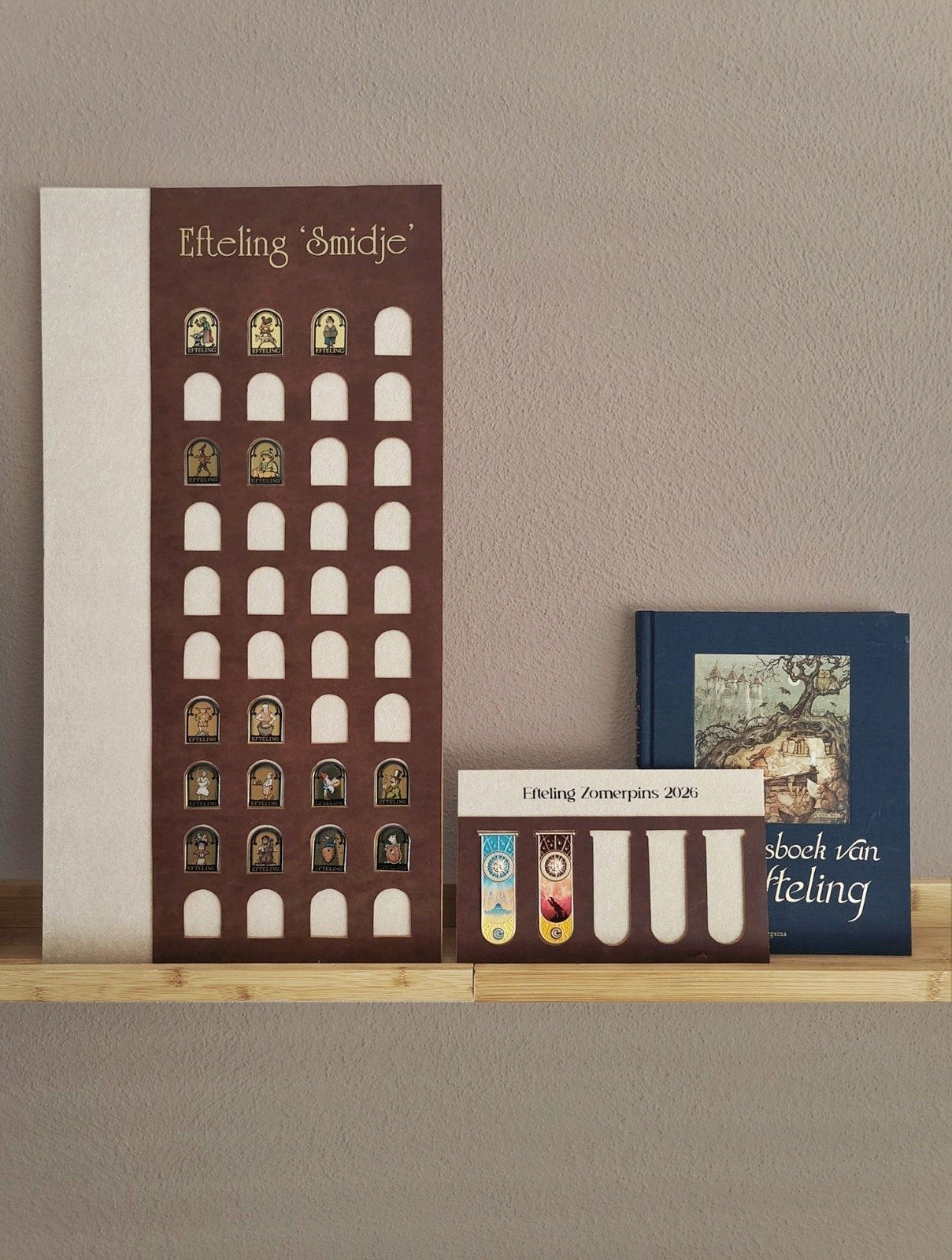 Efteling Smidje, pinnen bord leer met Vilt, Ophalen of Verzenden, 2 euro