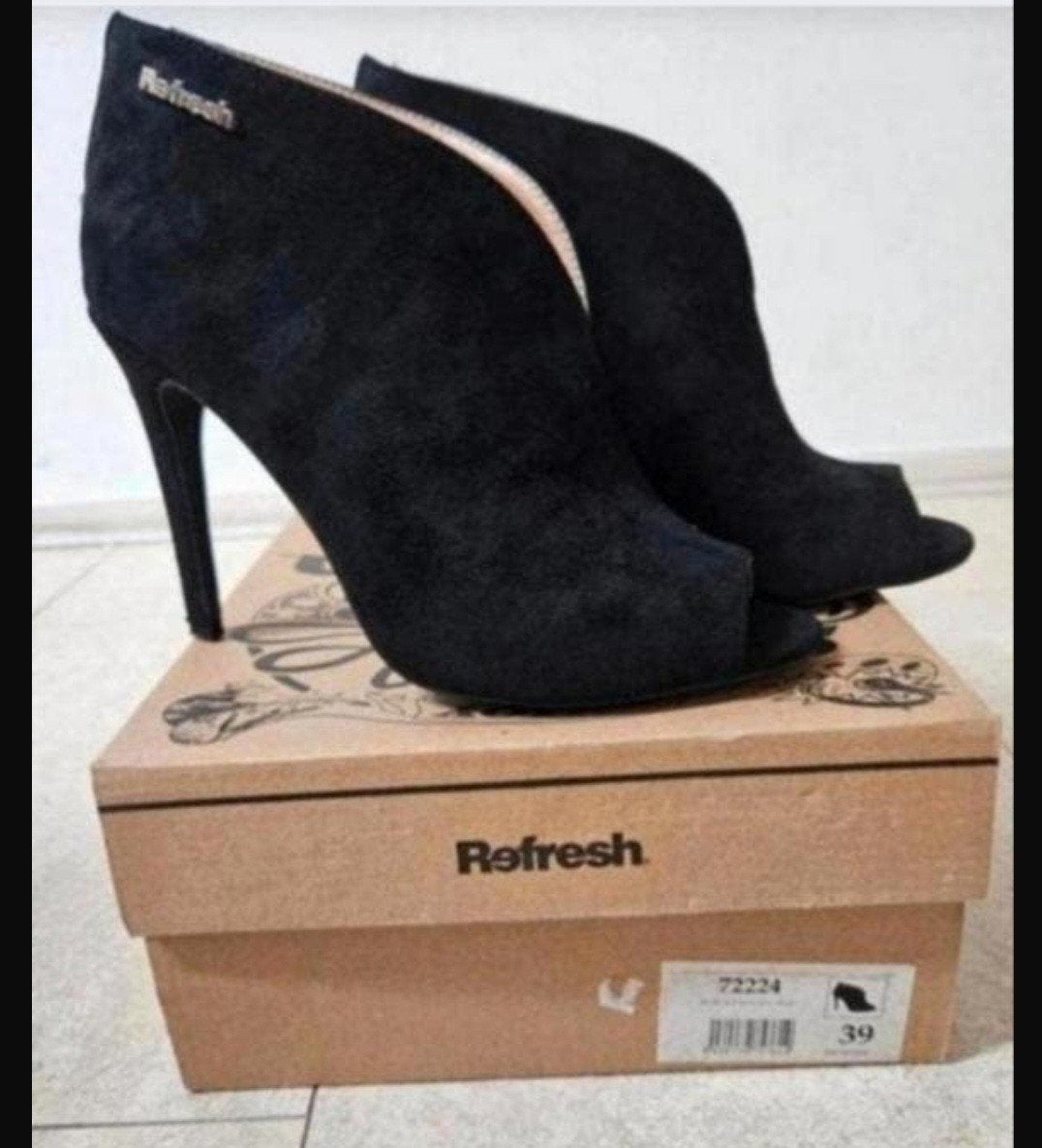 Refresh Zwarte Peep-Toe Enkellaarsjes Maat 39, Zwart, Lage of Enkellaarzen, Ophalen of Verzenden, Zo goed als nieuw