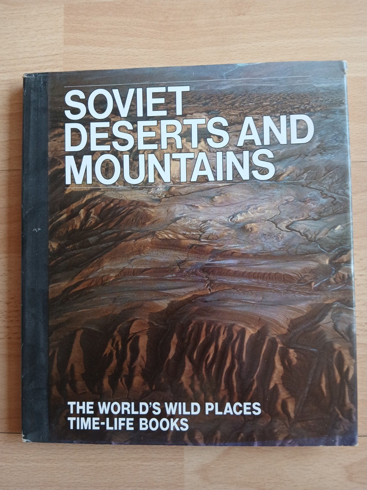 Soviet Deserts and Mountains - The World's Wild Places, Ophalen of Verzenden, Zo goed als nieuw, Natuur algemeen, Time-Life Books