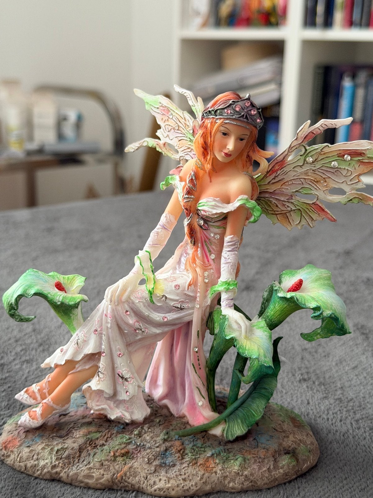 Cristine Howarth princess of the Lily bower, Ophalen, Zo goed als nieuw, Fantasy
