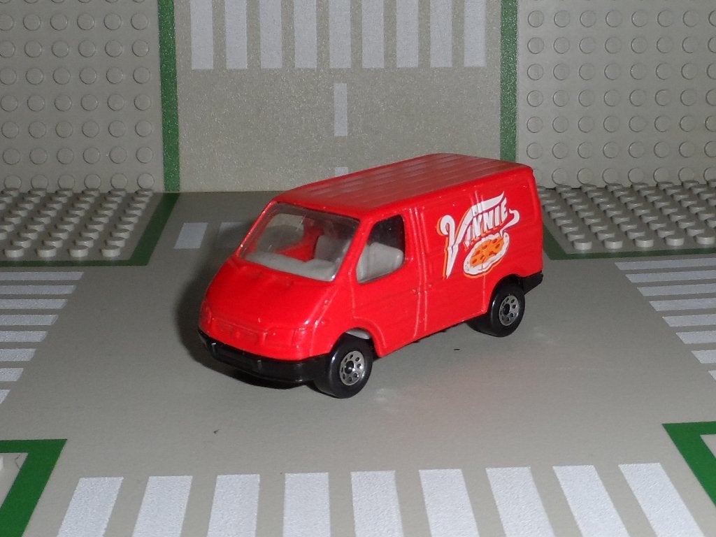 Matchbox - Ford Transit - Vinnie's Pizza - Vintage 1:64, Ophalen of Verzenden, Nieuw, Auto