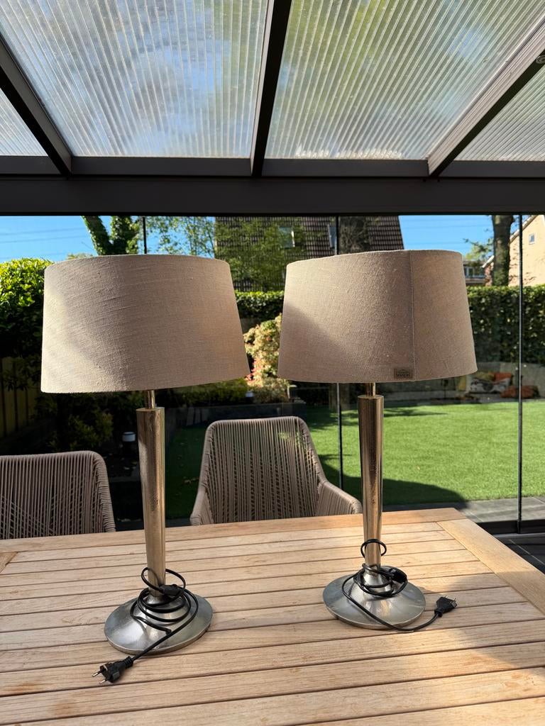 2 mooie staande lampen van Maison Manon, Ophalen, Gebruikt