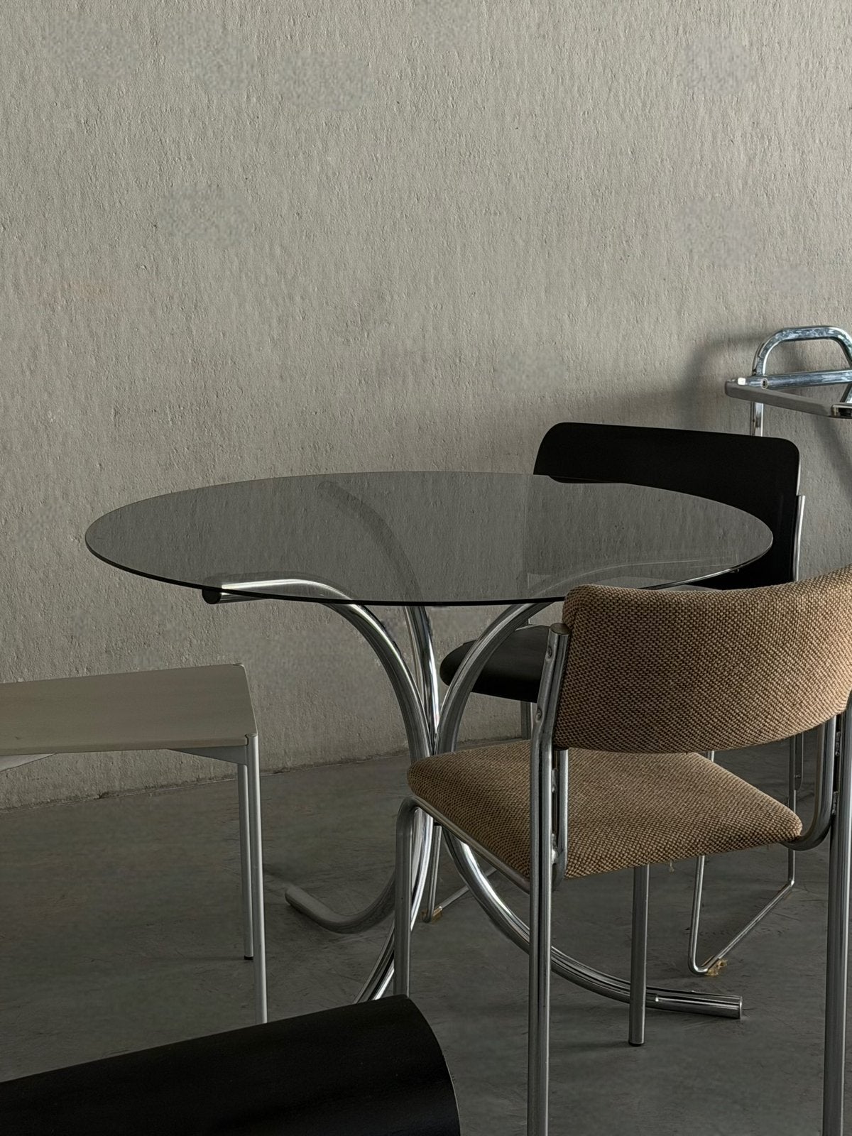 Vintage design Gastone Rianldi ronde eettafel, Ophalen, 100 tot 150 cm, Rond, 50 tot 100 cm