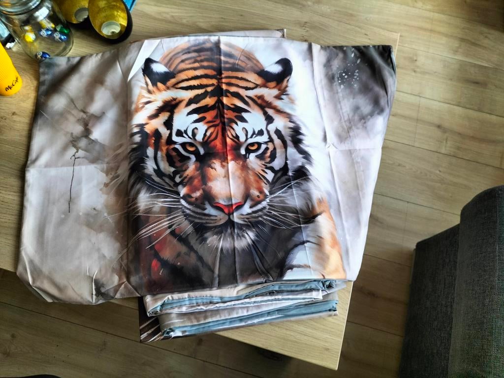 Nieuw Tijger Dekbedovertrek met Grijze Achtergrond, Eenpersoons, Dekbedovertrek, Nieuw, Ophalen of Verzenden