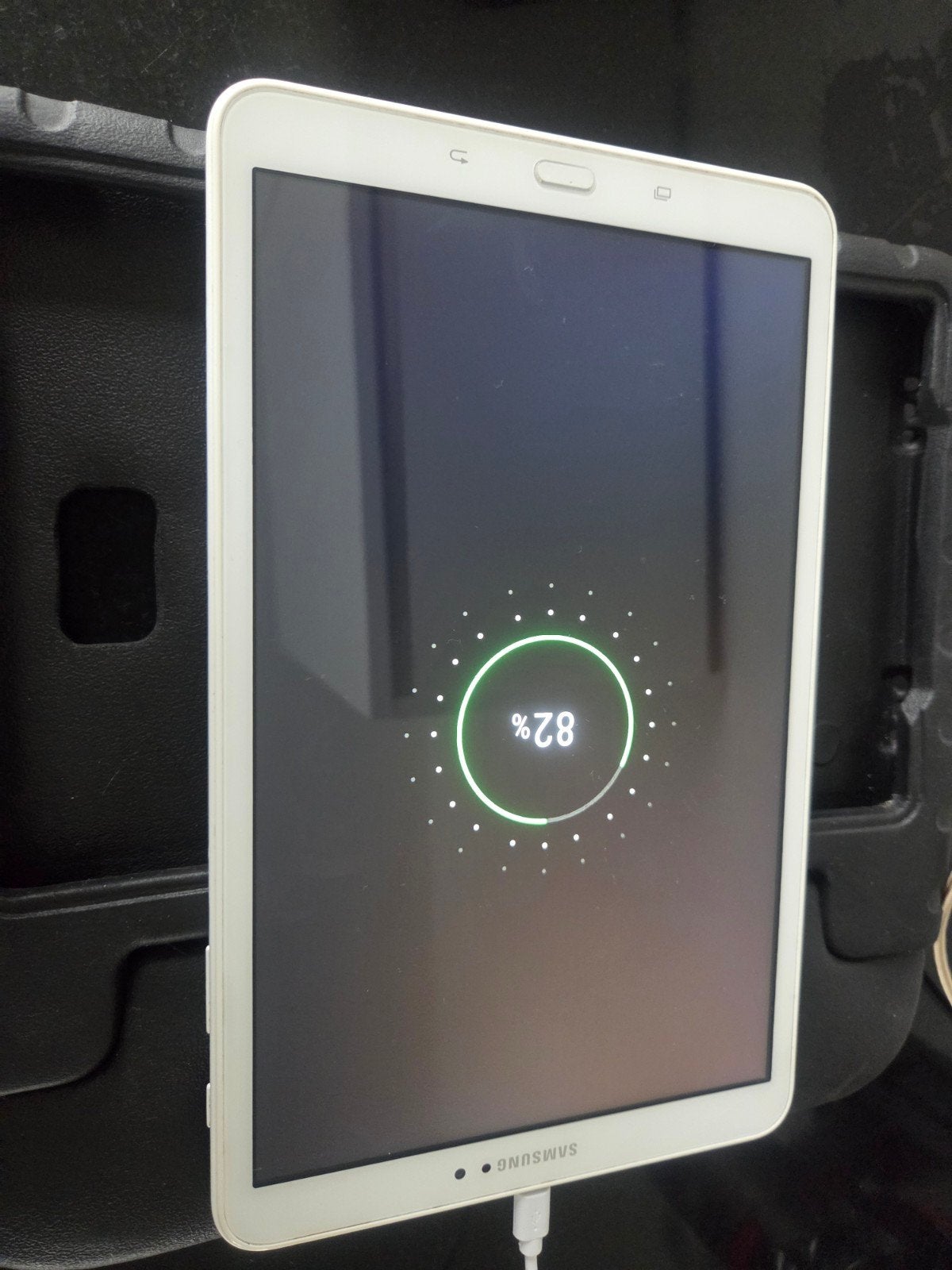 Samsung Galaxy Tab A6 met hoes (zwart), Computers en Software, Android Tablets, Zo goed als nieuw, Wi-Fi, 10 inch, 16 GB, Uitbreidbaar geheugen